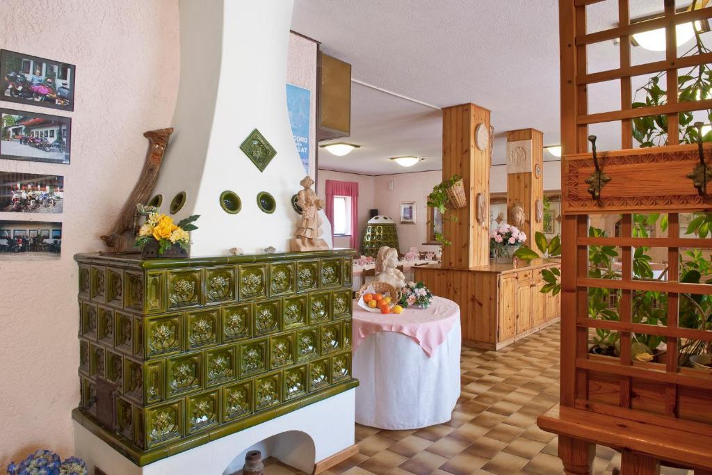 Albergo Negritella Borgo Valsugana Экстерьер фото