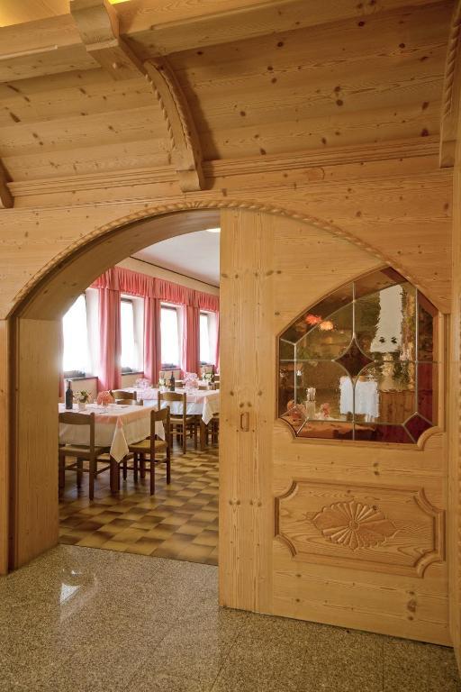 Albergo Negritella Borgo Valsugana Экстерьер фото