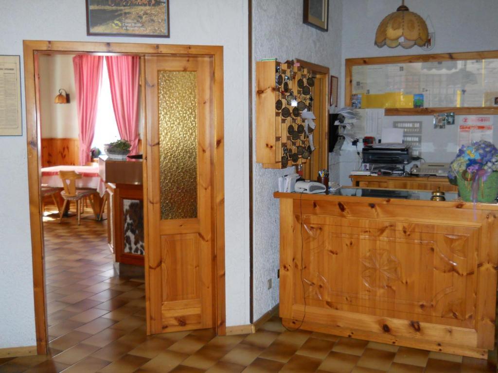 Albergo Negritella Borgo Valsugana Экстерьер фото