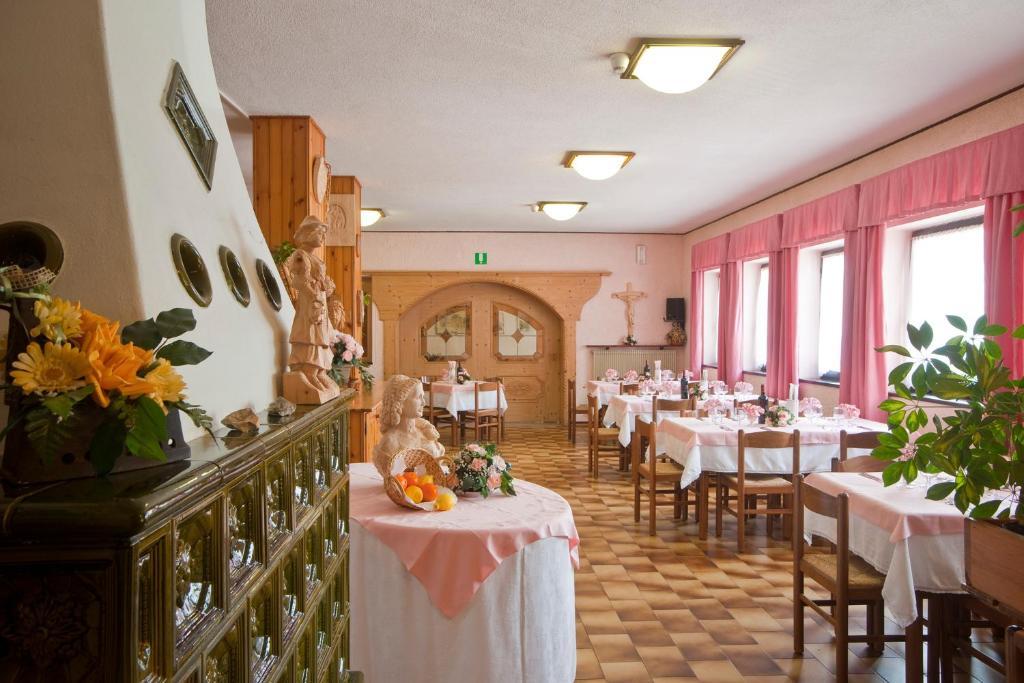 Albergo Negritella Borgo Valsugana Экстерьер фото